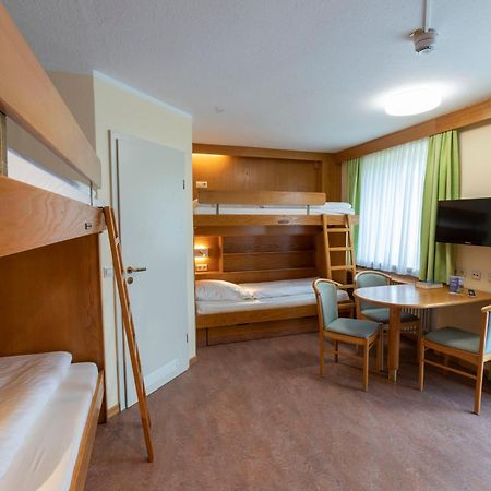 Haus Chiemgau - Kolping-Familienhotel 타이젠도르프 외부 사진