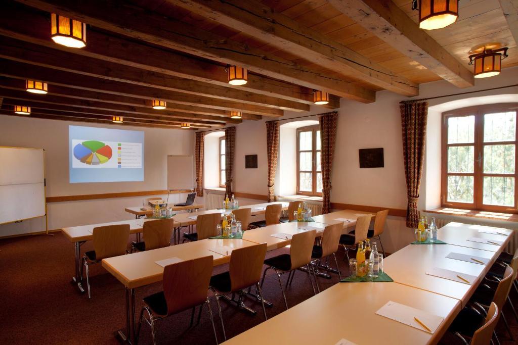 Haus Chiemgau - Kolping-Familienhotel 타이젠도르프 외부 사진